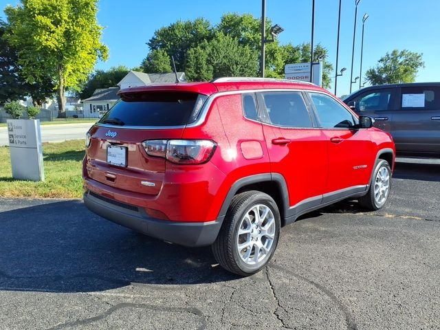 Used 2024 Red Jeep Latitude Lux image 7