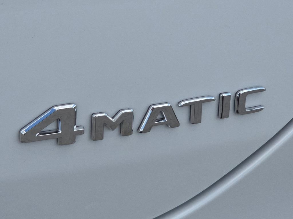 New 2026 MANUFAKTUR Moonlight White Metallic Mercedes-Benz GLE 450 Coupe image 45
