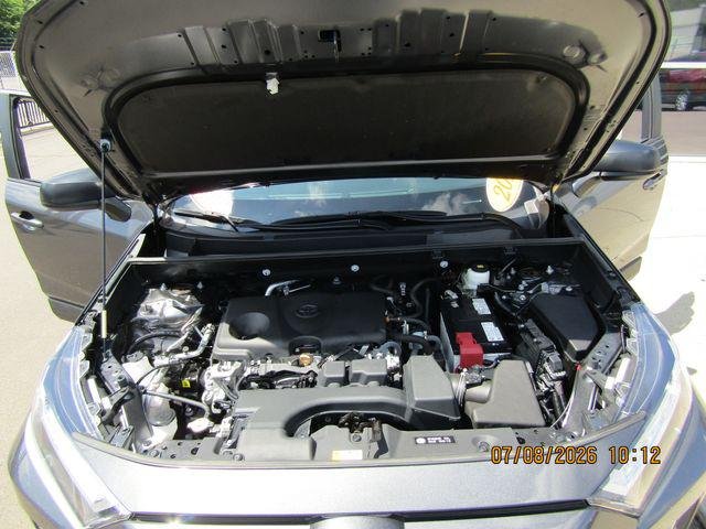 Certified Used 2023 MAGNETIC GRAY MET. Toyota  image 31