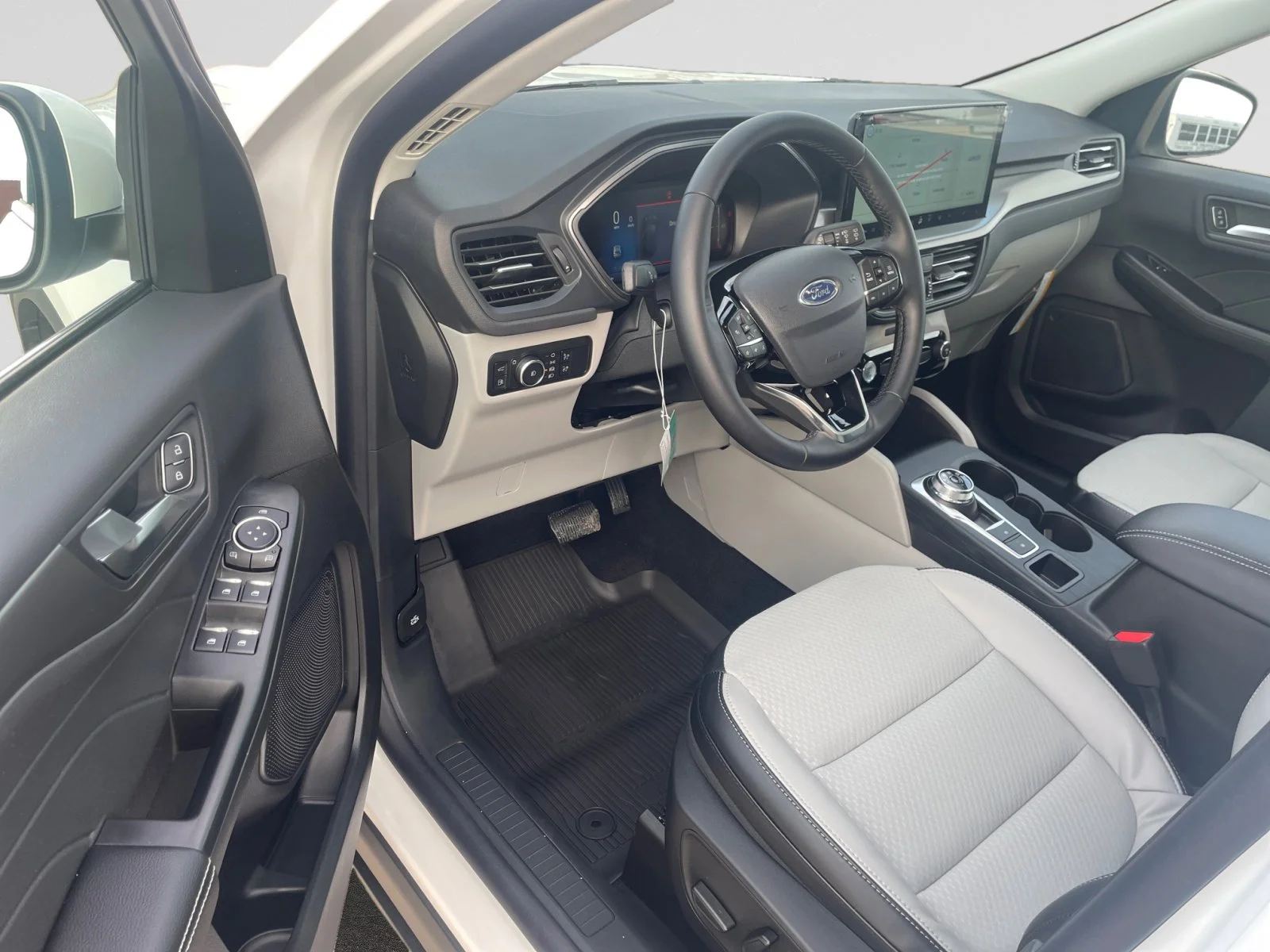 New 2025 Star White Metallic Tri-Coat Ford PHEV image 13
