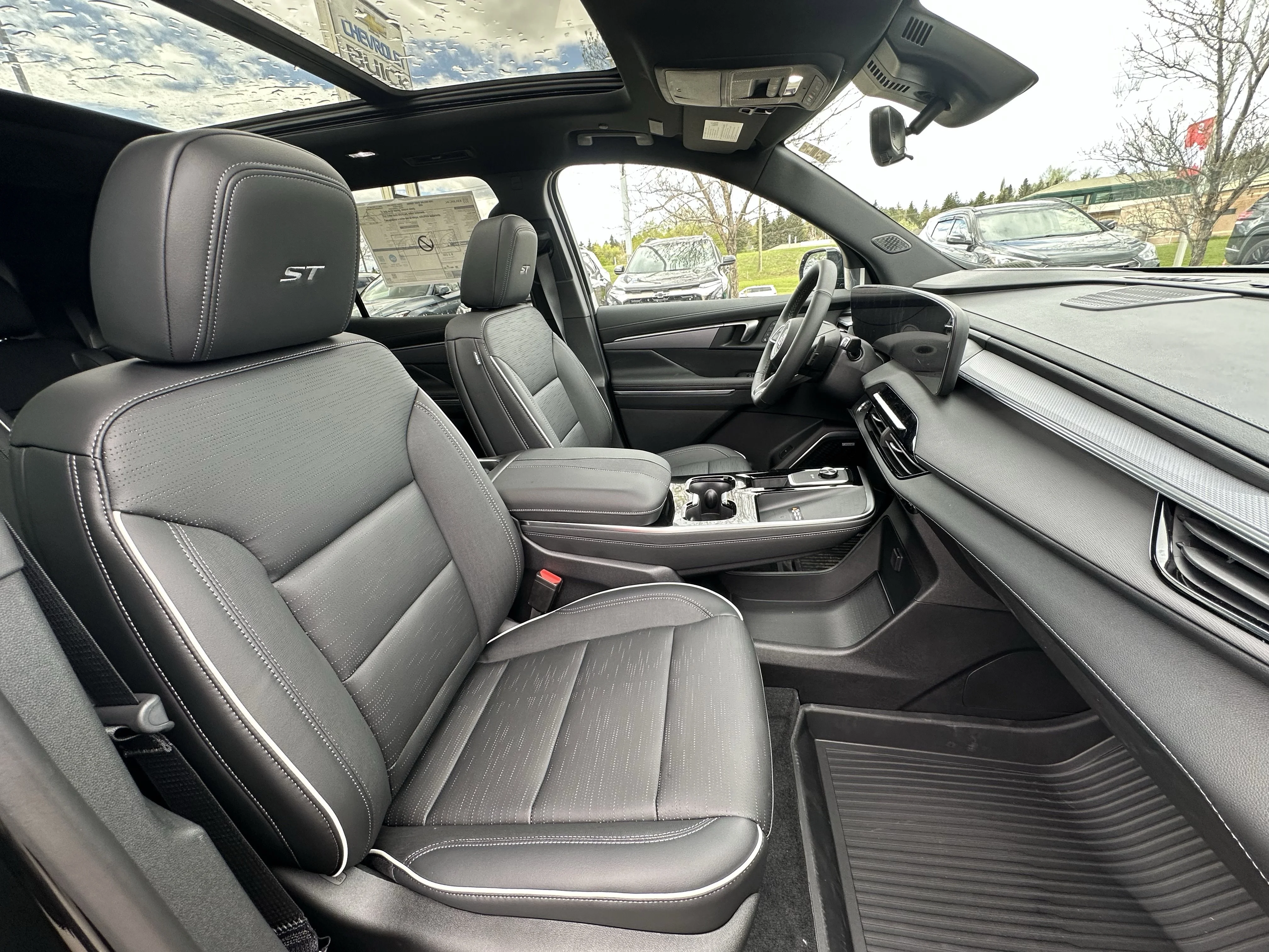 New 2026 Ebony Twilight Metallic Buick Sport Touring image 19