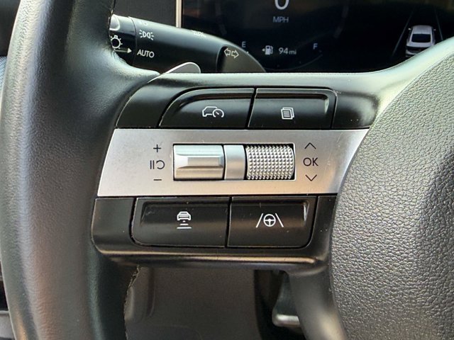 Used 2024 Serenity White Hyundai SEL image 21
