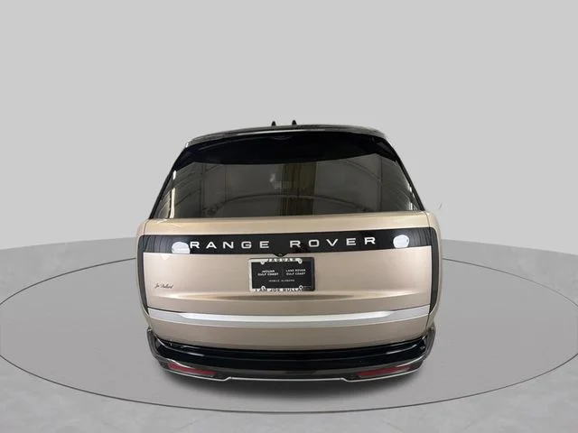 Used 2024 Batumi Gold Premium Metallic Land Rover Autobiography image 6