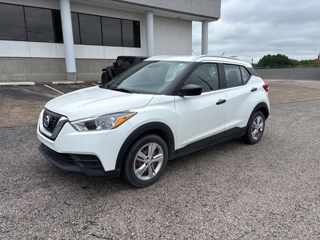 Certified Used 2018 Fresh Powder Nissan S image 3