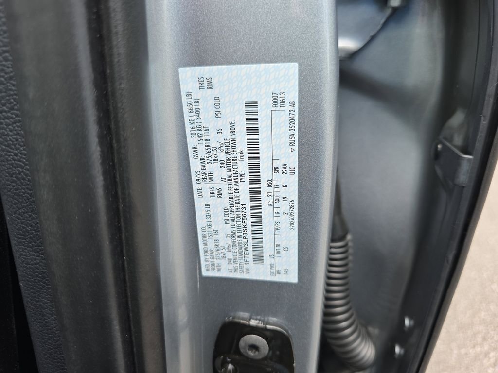 Used 2025 Silver Ford XLT image 36