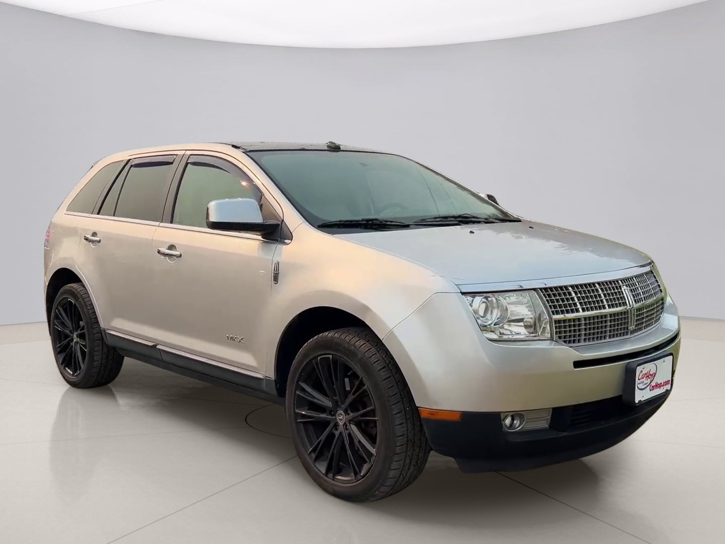 Used 2010 Silver Lincoln AWD image 7