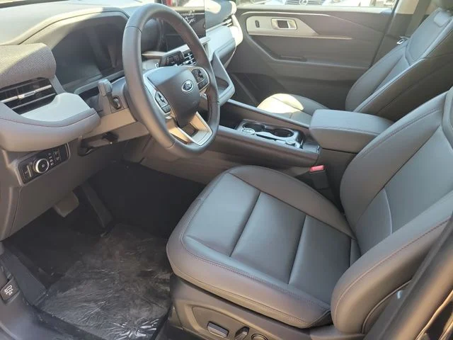 New 2026 Agate Black Metallic Ford Active image 19