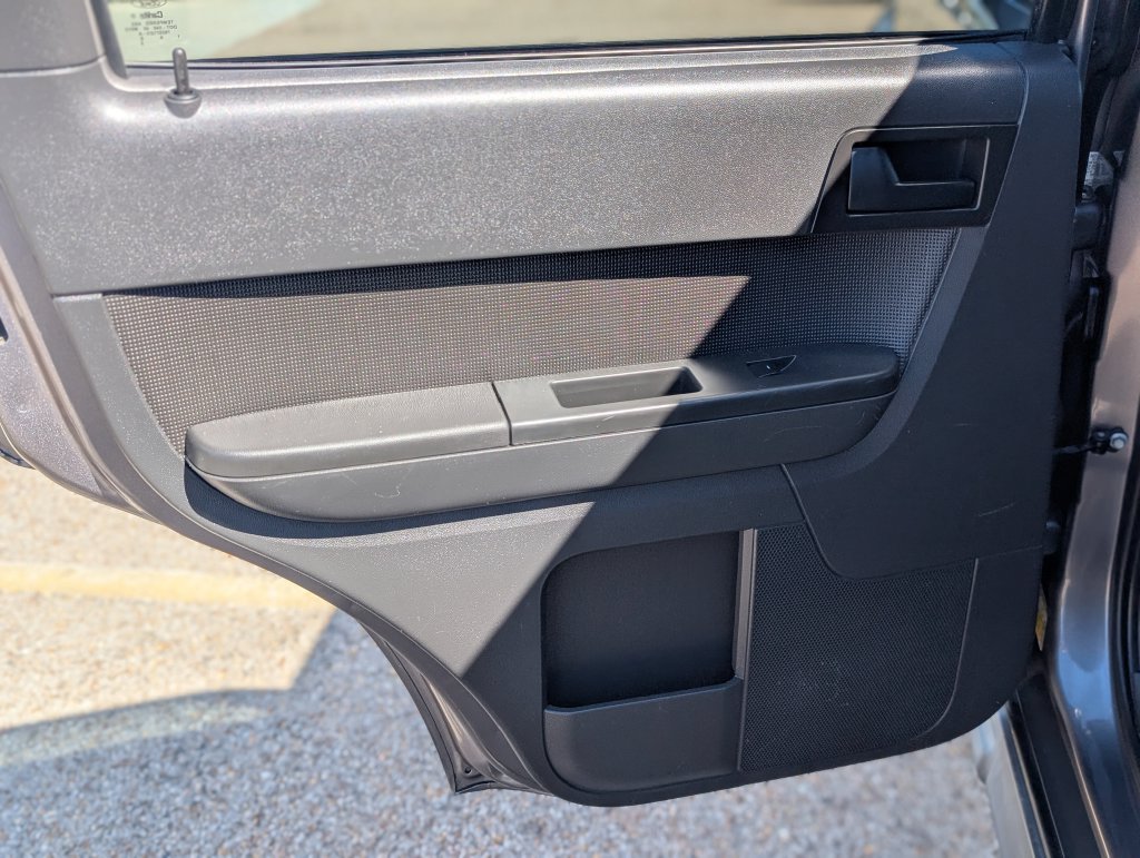 Used 2012 Gray Ford XLT image 24