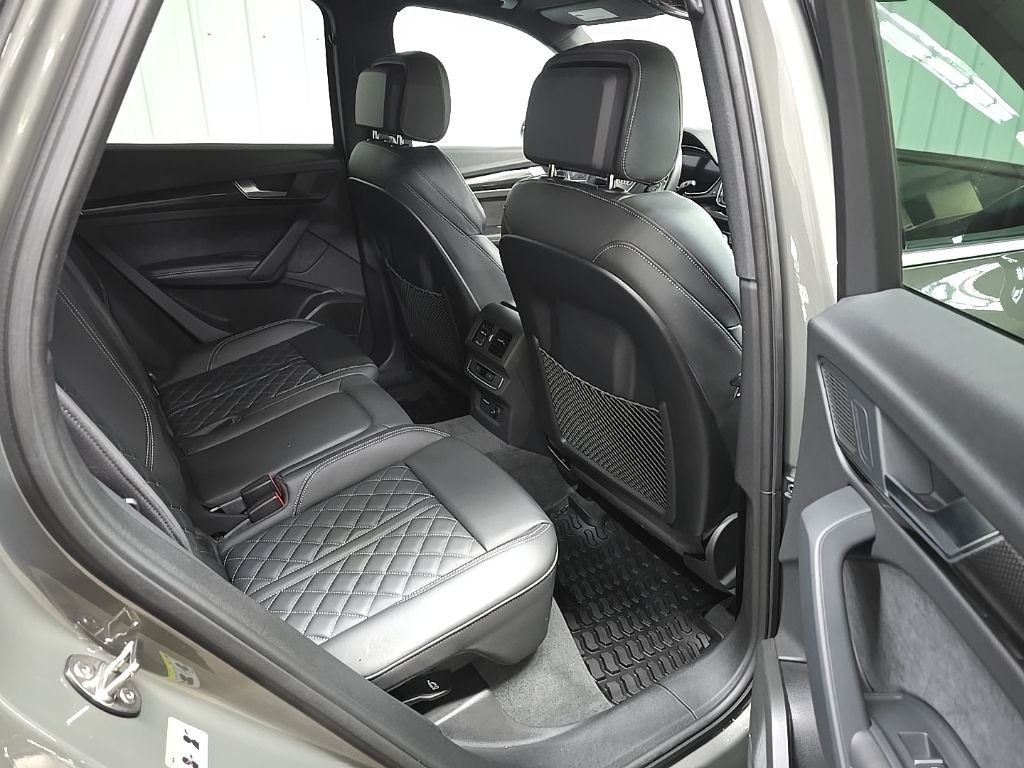 Used 2023 Gray Audi Premium Plus image 18