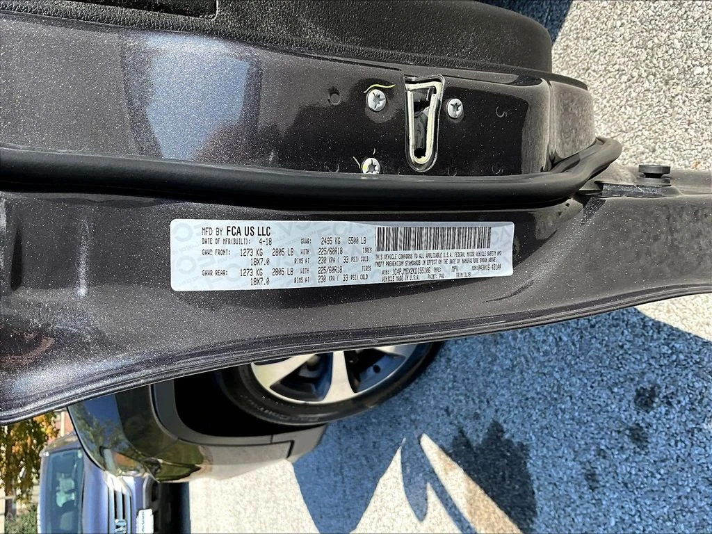 Used 2019 Gray Jeep Limited image 23