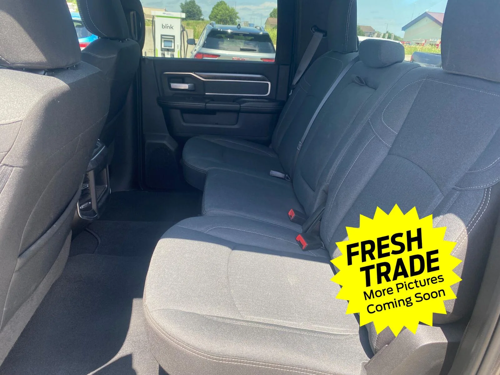 Used 2022 Granite Crystal Metallic Clearcoat Ram Big Horn image 10