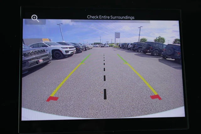 Used 2023 White Jeep Altitude X image 8