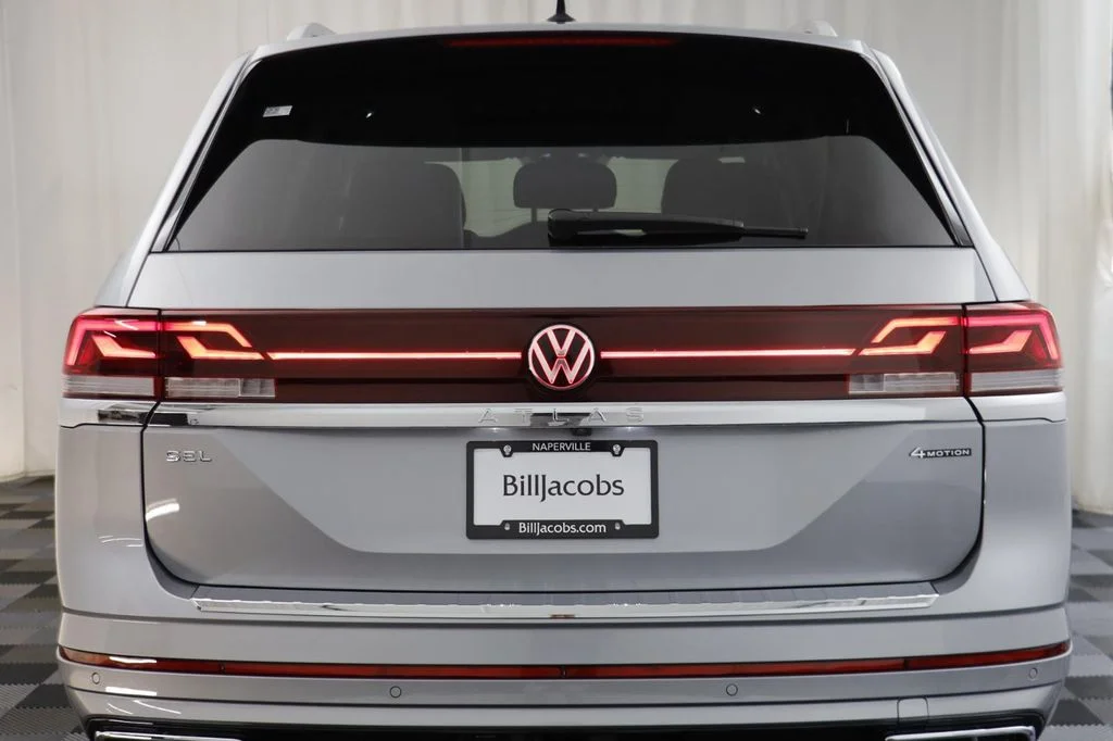 2026 Volkswagen Atlas SEL Premium R-Line - Photo 17
