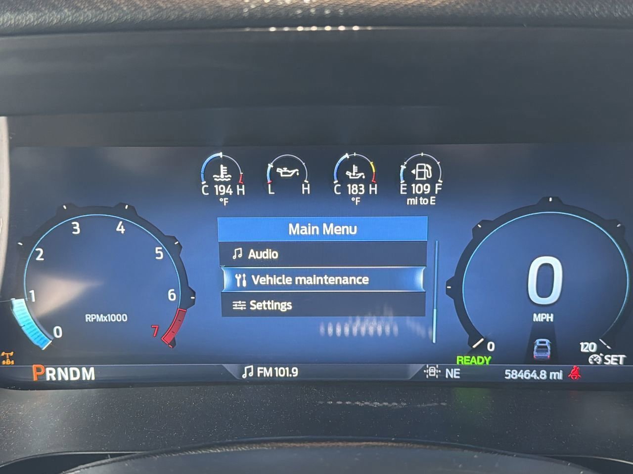 Used 2024 Gray Metallic Ford XLT image 28