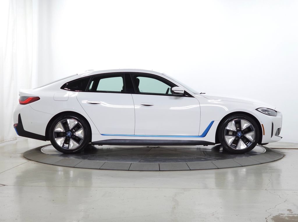 Used 2023 Alpine White BMW eDrive40 image 13