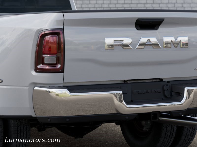 New 2026 Bright White Clear-Coat Exterior Paint RAM Tradesman Dually image 13