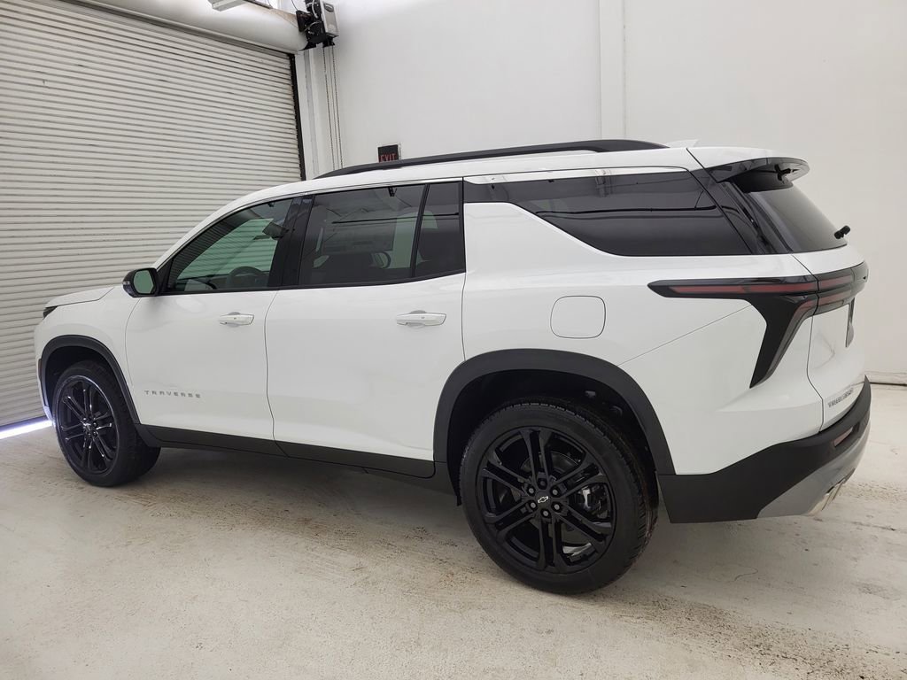 2026 Chevrolet Traverse LT - Photo 18