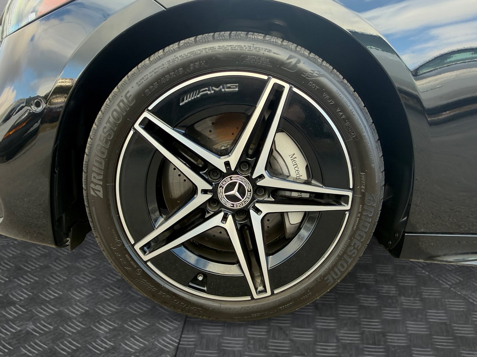 Used 2025 Black Mercedes-Benz C 300 image 9