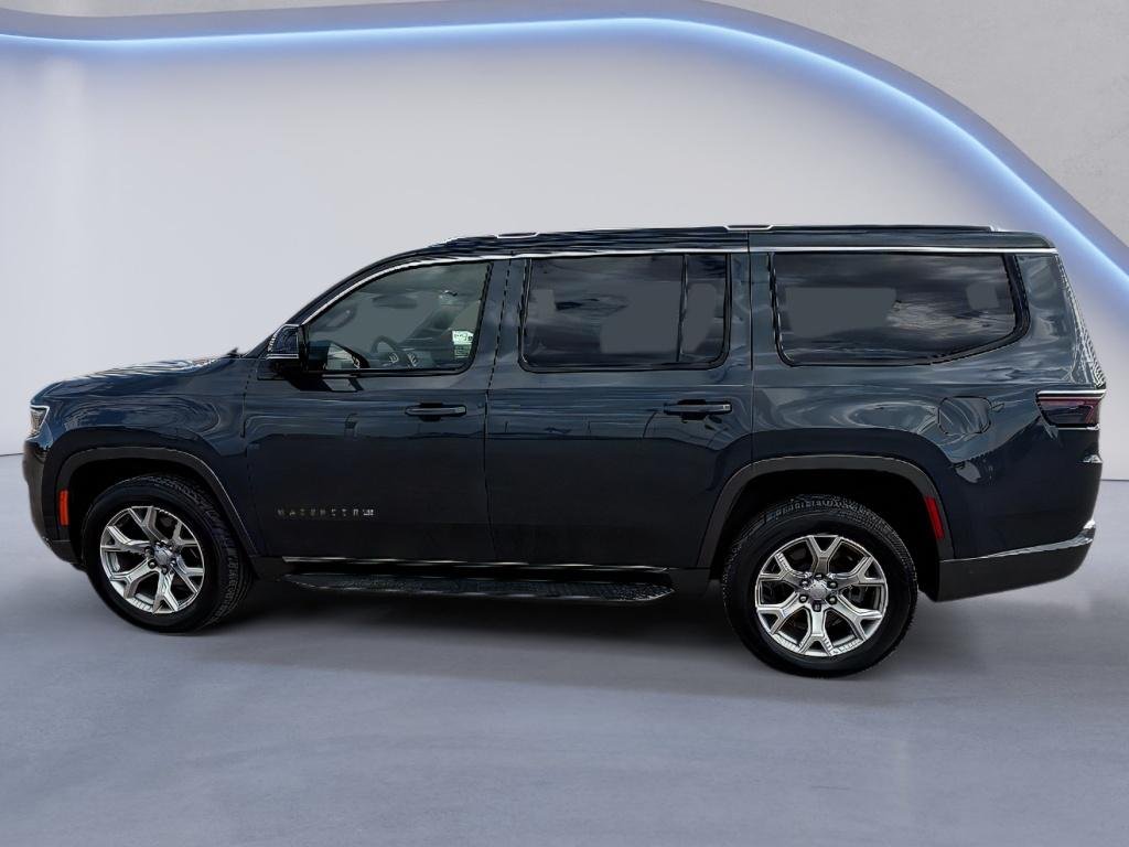 Used 2022 Baltic Gray Metallic Clearcoat Jeep Series I image 16
