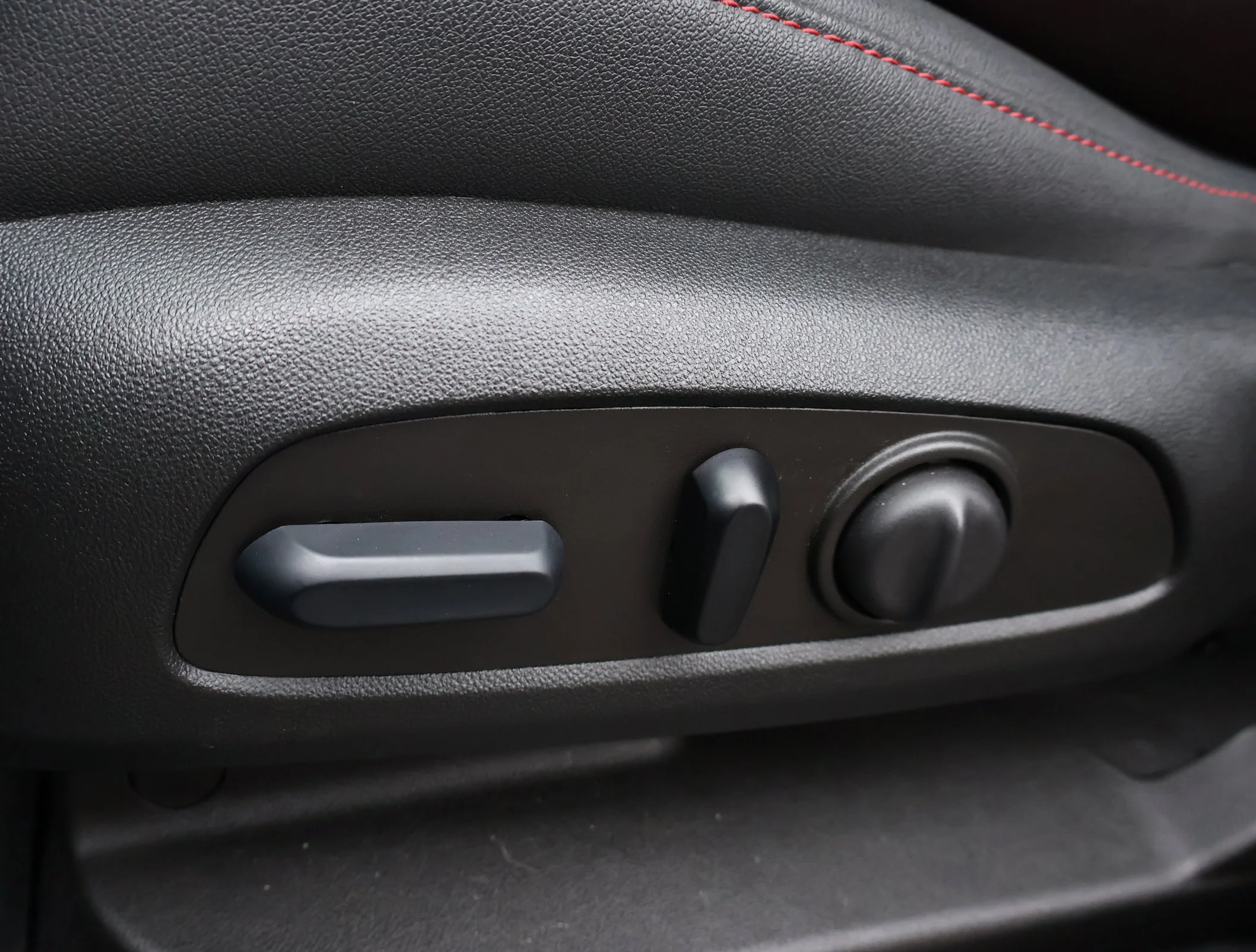 Used 2023 Sterling Gray Metallic Chevrolet RS image 12