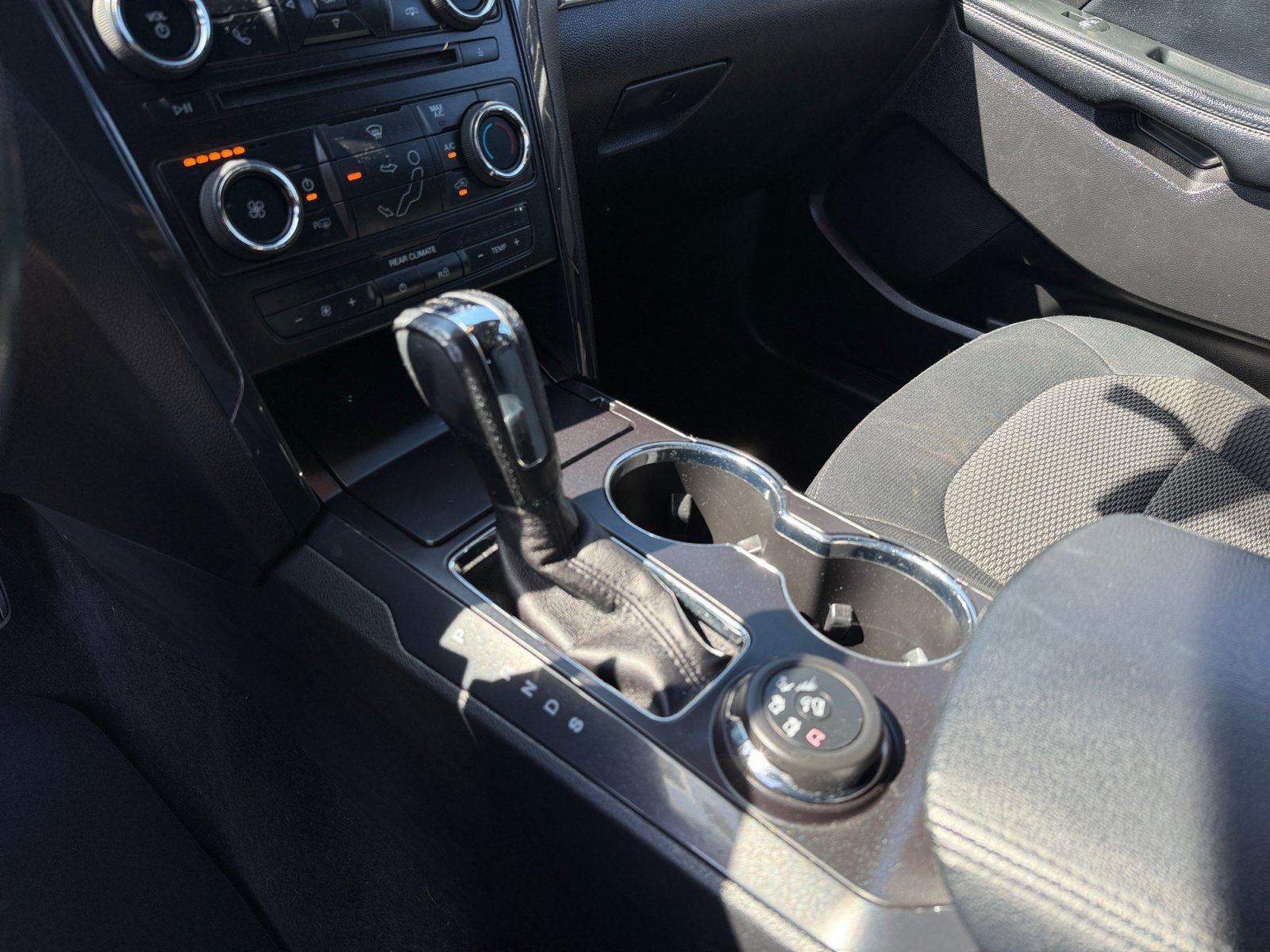 Used 2017 Magnetic Ford XLT image 13