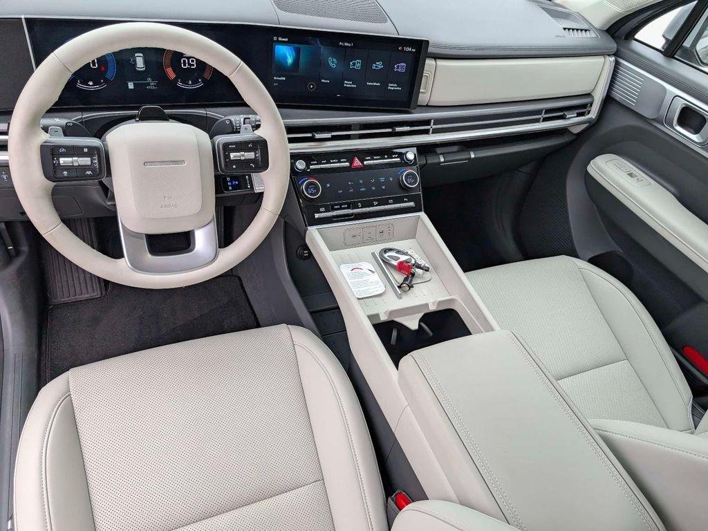 New 2026 Silver Hyundai SEL FWD image 15