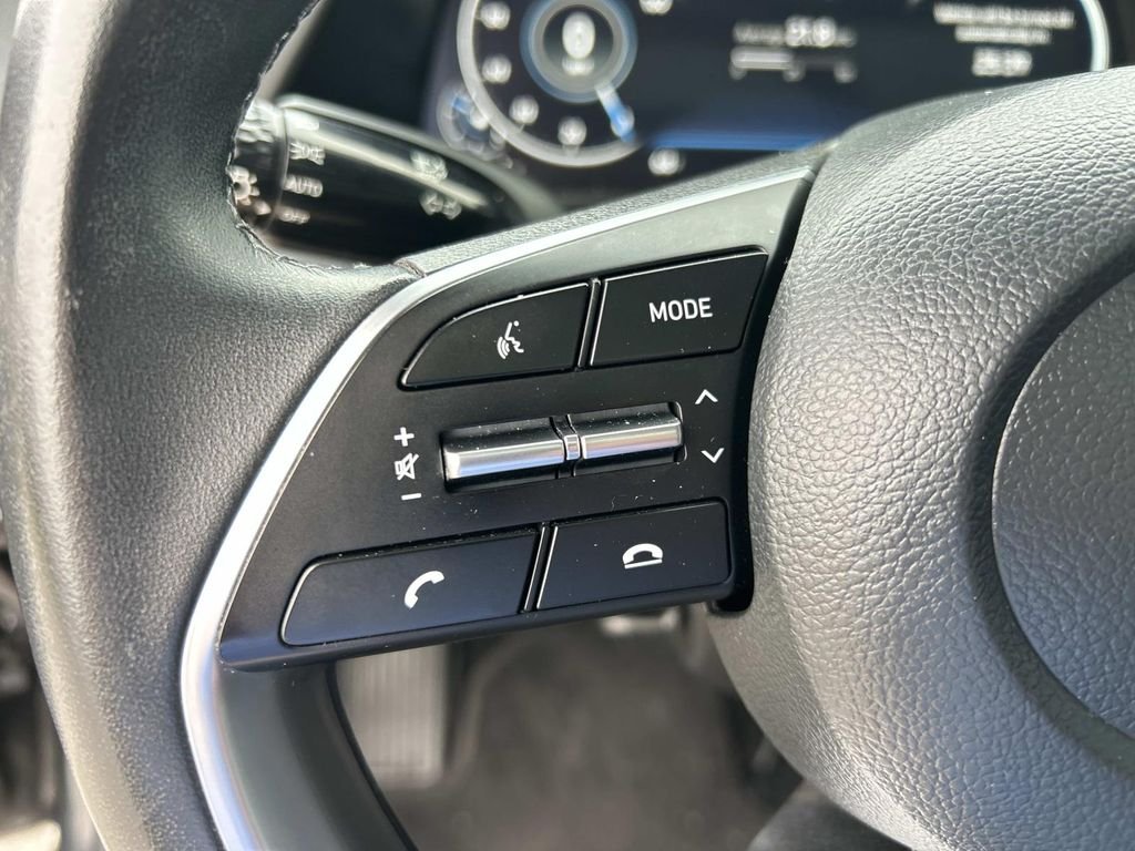 Certified Used 2023 Onyx Black Hyundai SEL image 29