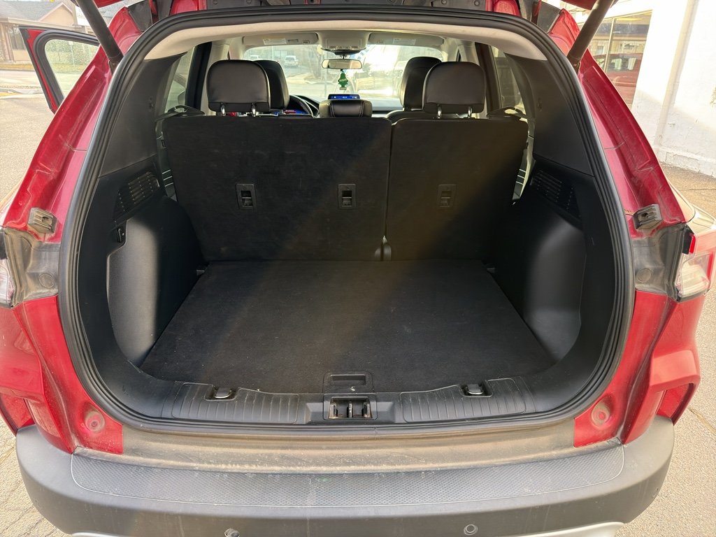 Used 2022 Red Metallic Ford SEL image 18