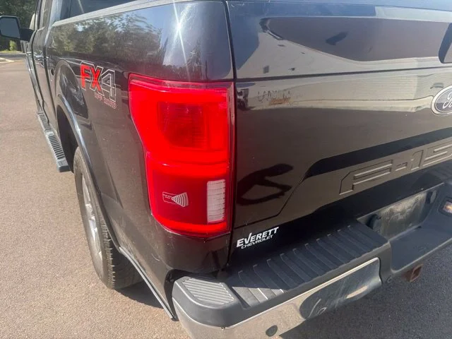 Used 2018 Black Ford Lariat image 9