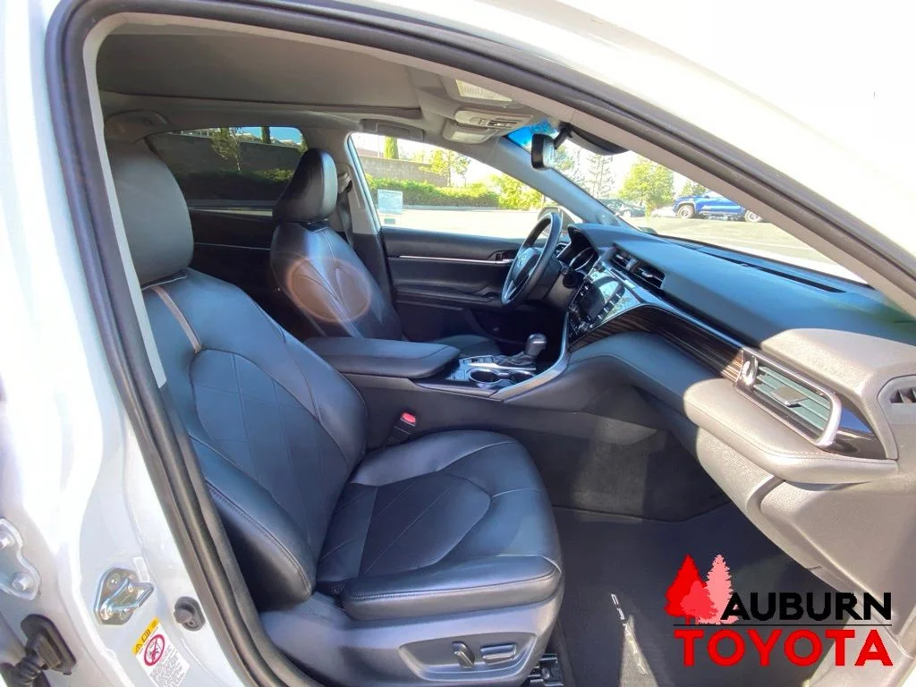 Certified Used 2019 Wind Chill Pearl Toyota XLE image 11