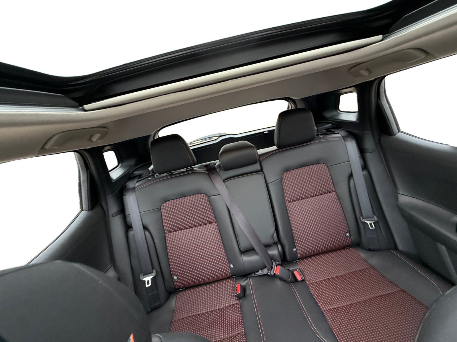 2026 Nissan KICKS SR AWD - Photo 13