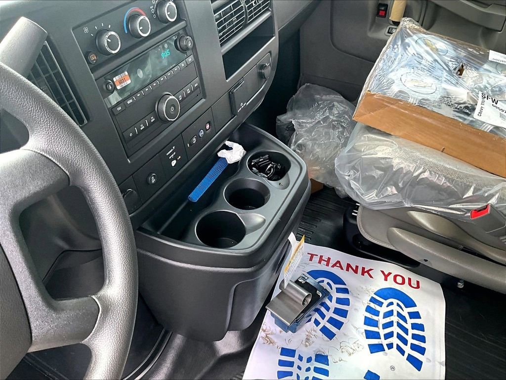 2026 Chevrolet Express Cargo Work Van - Photo 14