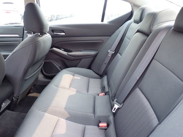 Used 2021 Gray Nissan 2.5 SV image 14