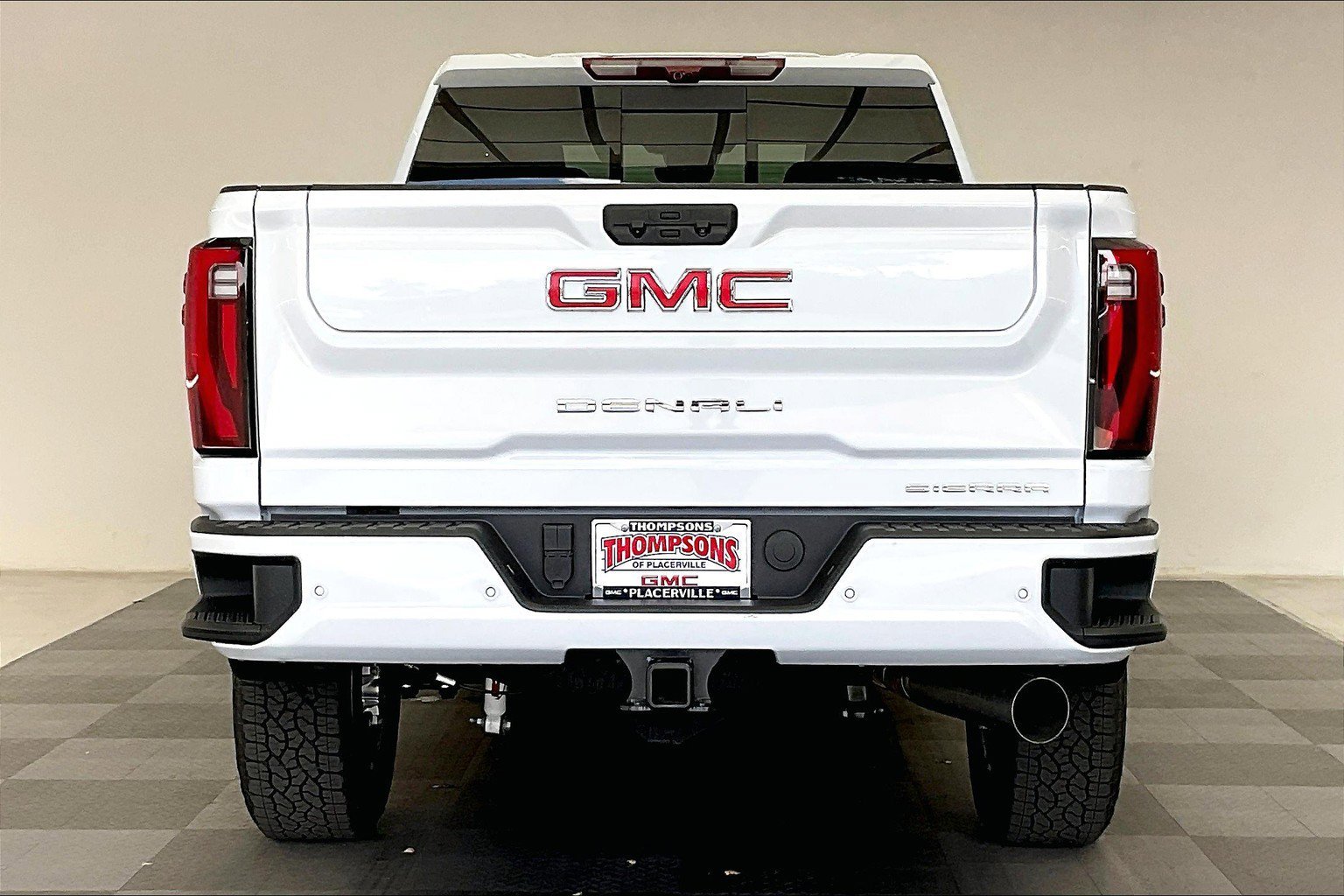 2026 GMC Sierra 2500HD Denali - Photo 3