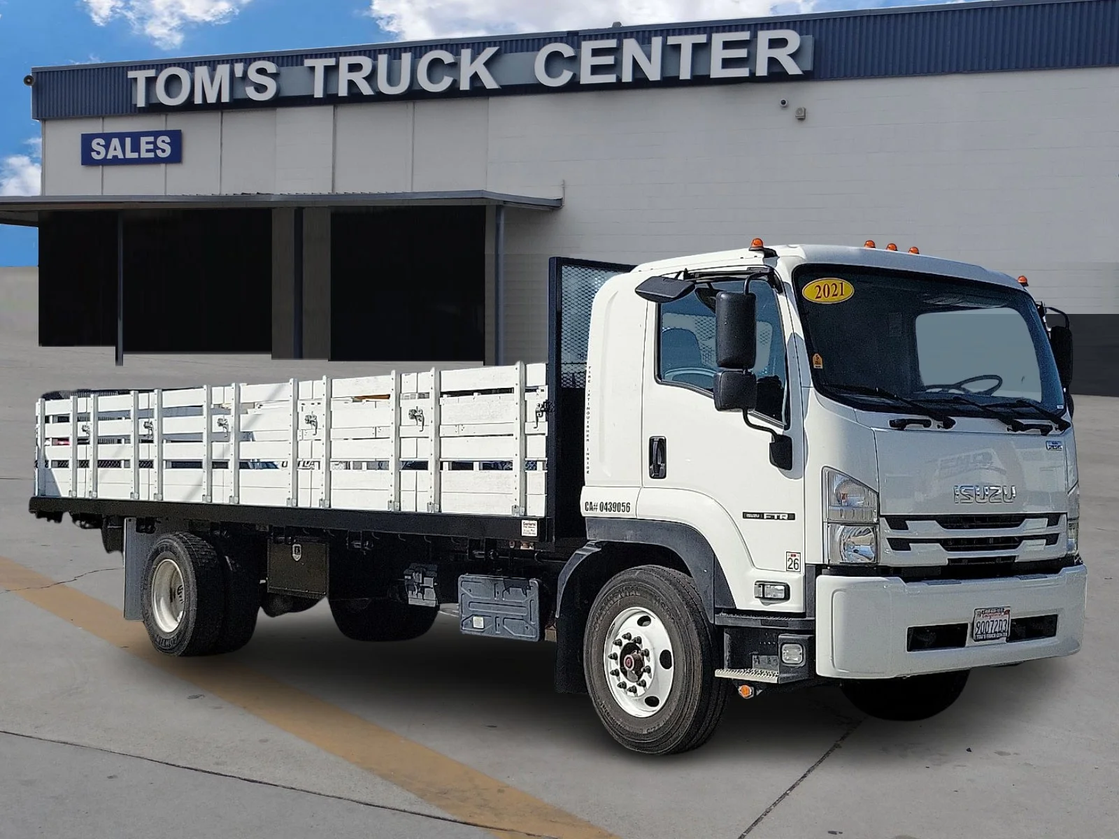 2021 Isuzu FTR's photo