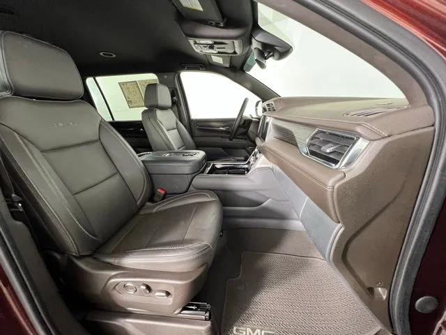 2023 GMC Yukon XL Denali - Photo 42