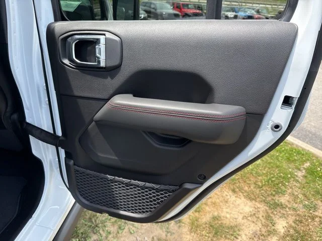 New 2026 White Jeep Moab 392 image 27