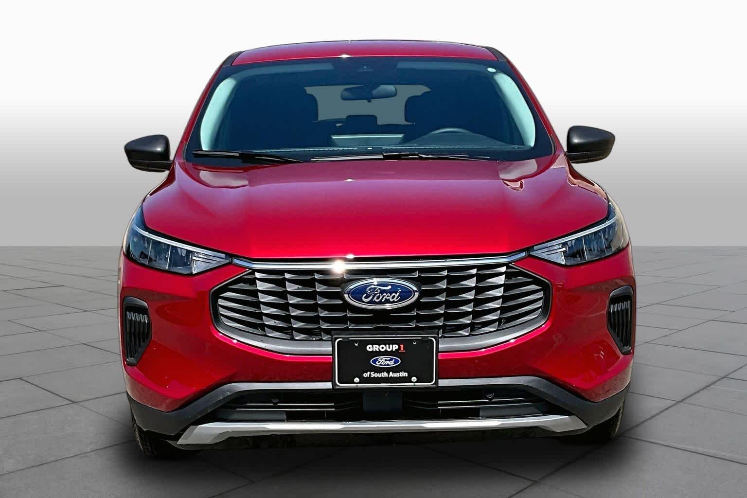 Certified Used 2026 Rapid Red Metallic Tinted Clearcoat Ford Active image 4
