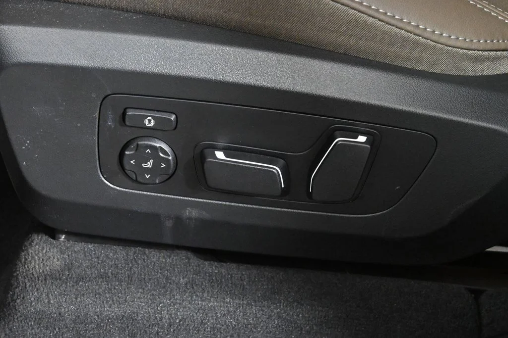 Certified Used 2026 Black BMW 30 xDrive image 26