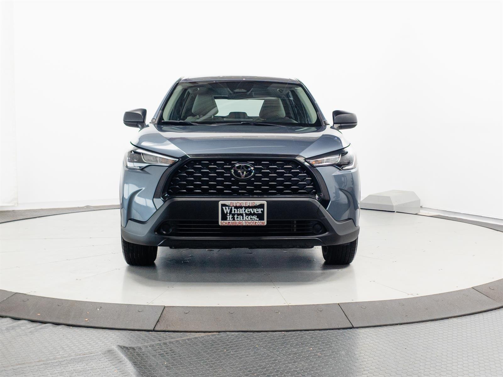 Certified Used 2023  Toyota L image 2