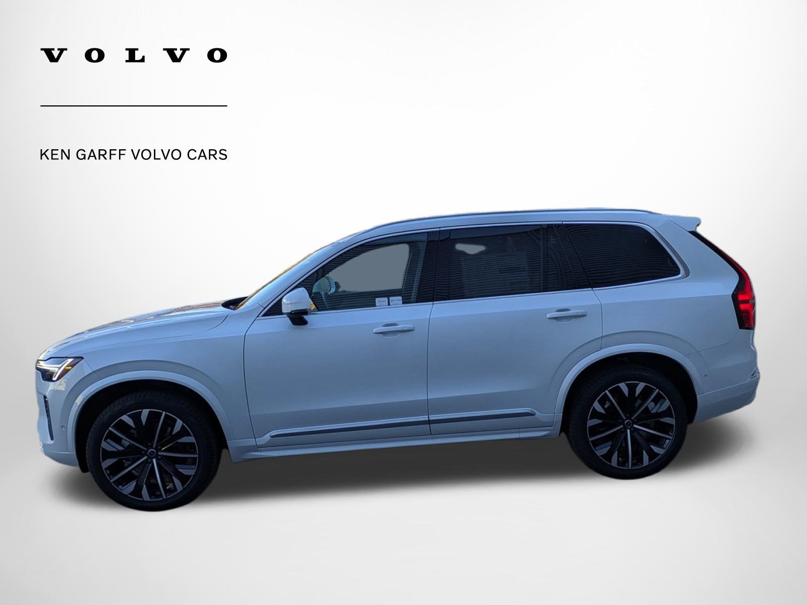 2026 Volvo XC90 Plus - Photo 6