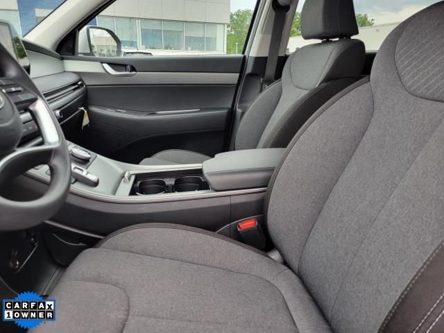 Certified Used 2025 Silver Hyundai SE image 21