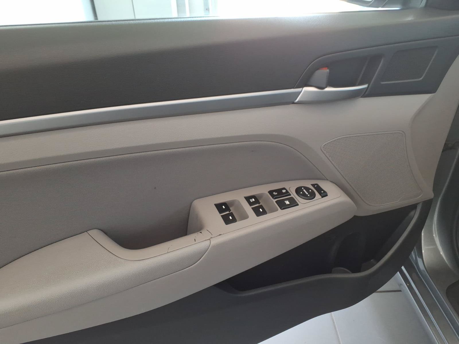 Used 2019 Galactic Gray Hyundai SEL image 12