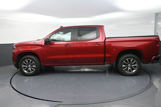 Used 2021 Red Chevrolet RST image 7