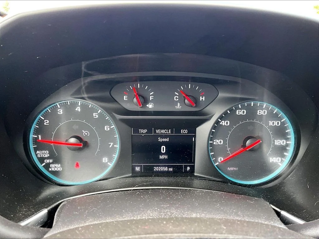 Used 2018 Silver Chevrolet LT image 17