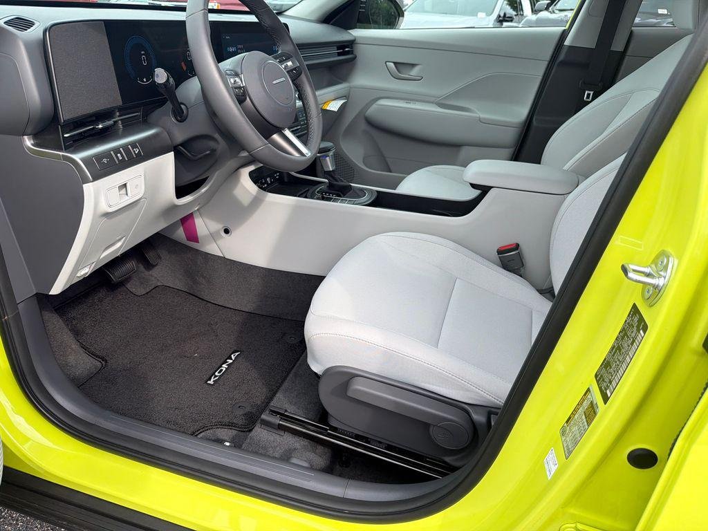 New 2026 Yellow Hyundai SEL Sport FWD image 9