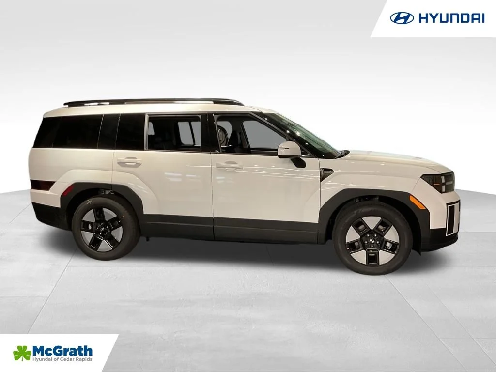 New 2026 White Hyundai SEL image 1
