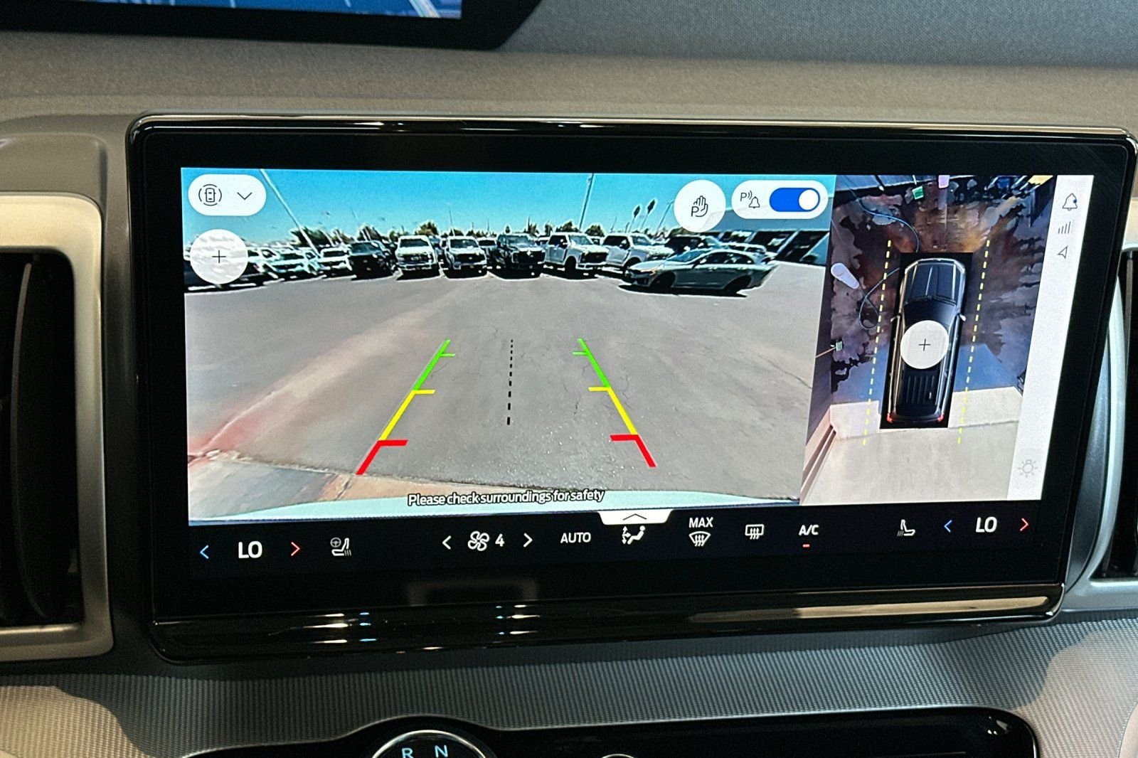 Used 2025 Silver Ford Active image 22