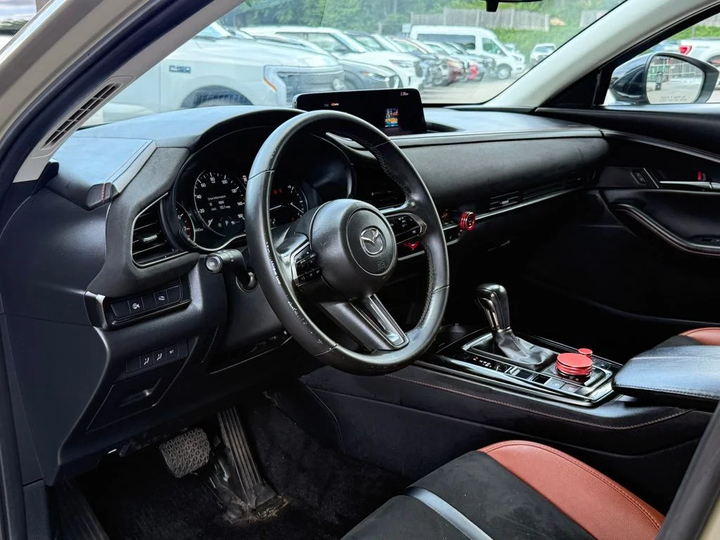 Used 2024 Beige Mazda 2.5 Carbon Turbo image 22