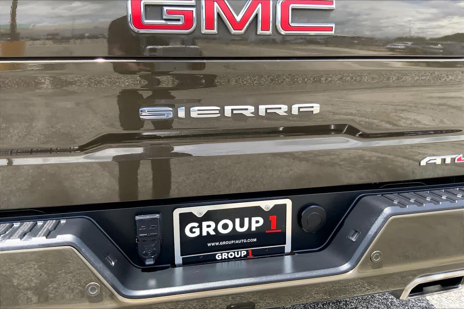 Used 2023 Deep Bronze Metallic GMC AT4 image 10